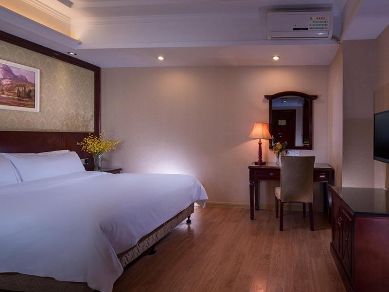 Vienna Hotel Dongguan Shi Exterior foto